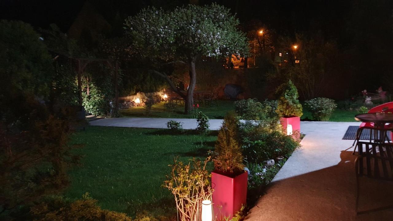 Willa Nad Potokiem Kudowa-Zdrój Esterno foto