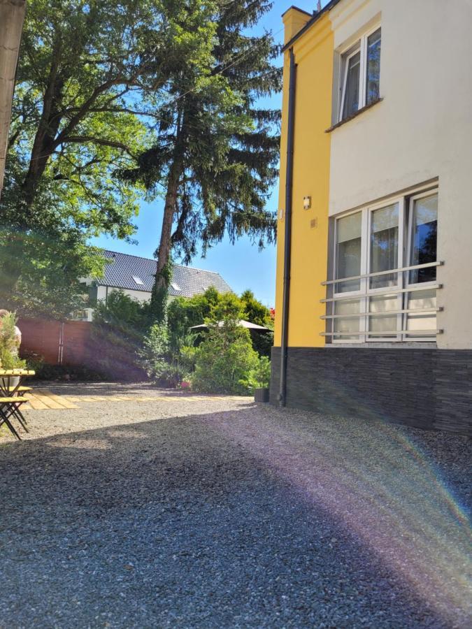Willa Nad Potokiem Kudowa-Zdrój Esterno foto