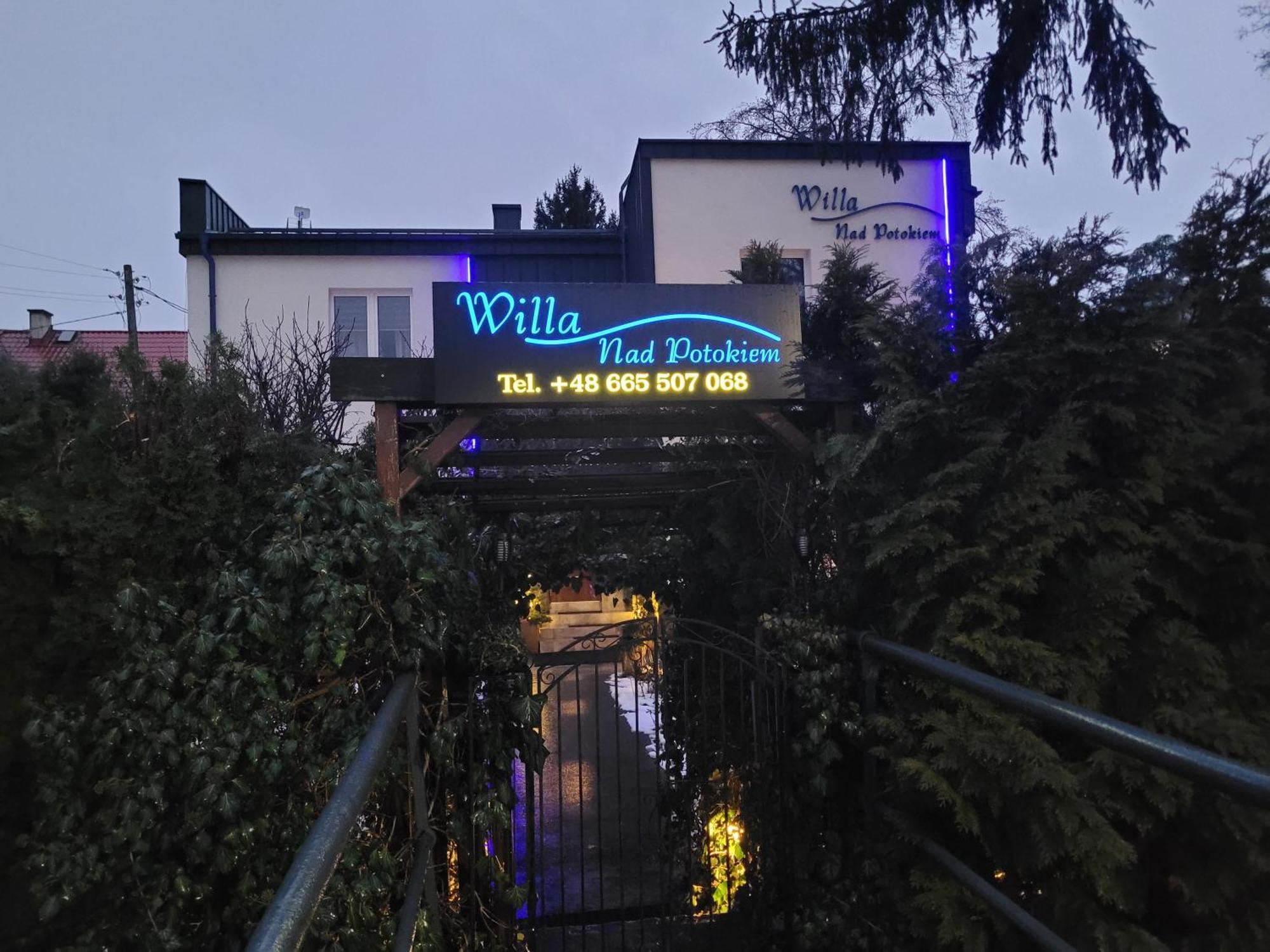 Willa Nad Potokiem Kudowa-Zdrój Esterno foto