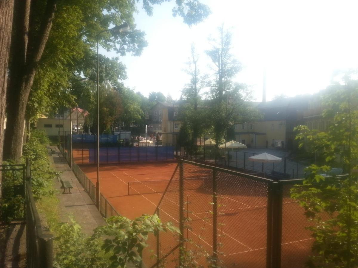 Willa Nad Potokiem Kudowa-Zdrój Esterno foto