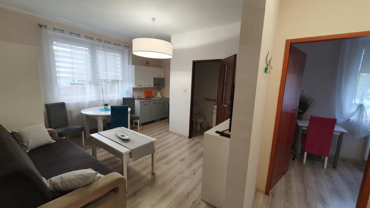 Willa Nad Potokiem Kudowa-Zdrój Esterno foto